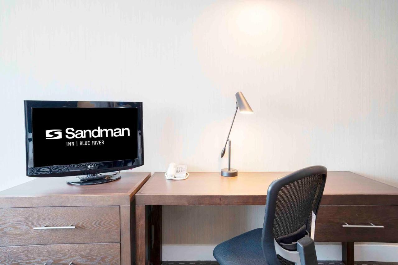 Sandman Inn Blue River Dış mekan fotoğraf